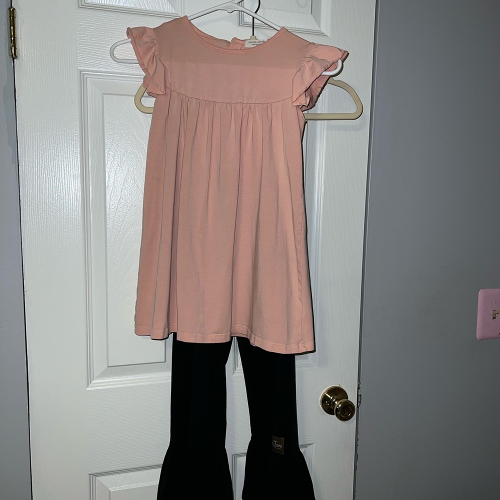 Matilda Jane Ruffle pants w/ Adorable Essentials Top